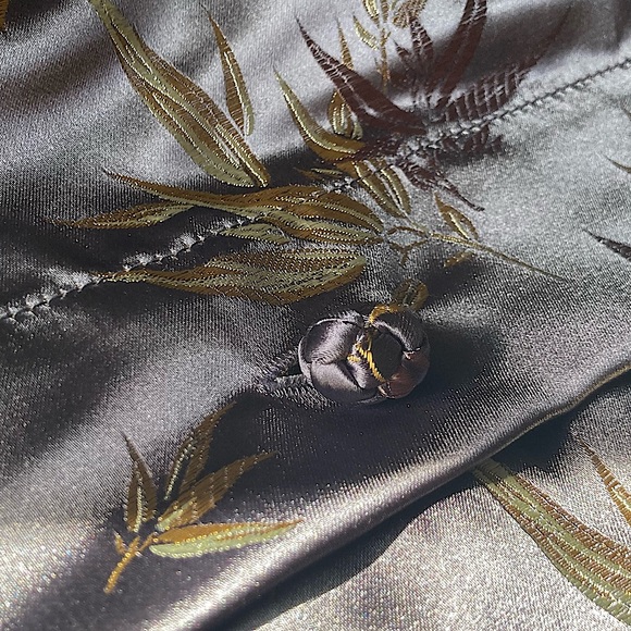 Suite 109 Bamboo Brocade king pillowcases ~ NWOT - Picture 6 of 14